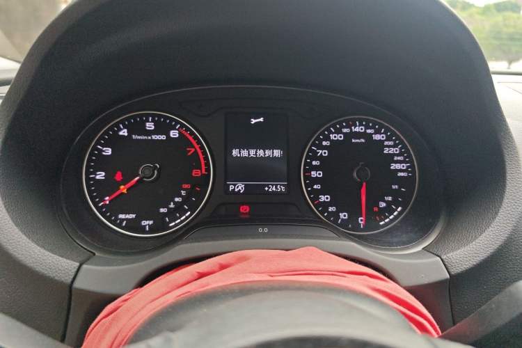 Used Audi A3 2017 Limousine 35 TFSI Sport Edition Instrument Cluster