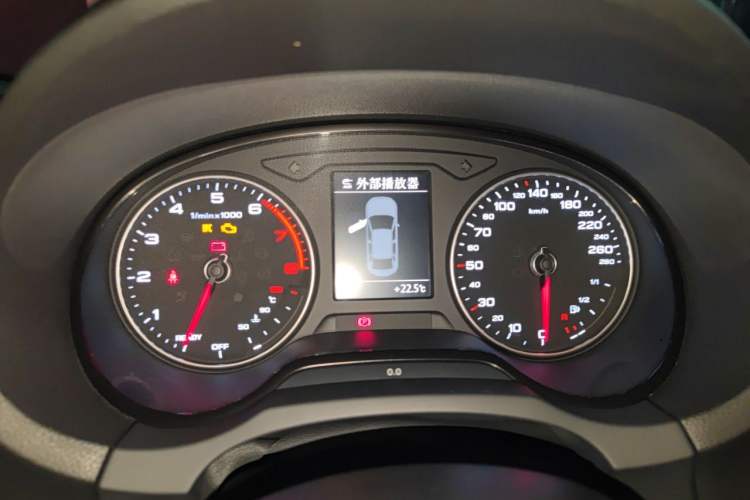 Used Audi A3 2017 Limousine 35 TFSI Fashion Model Instrument Cluster