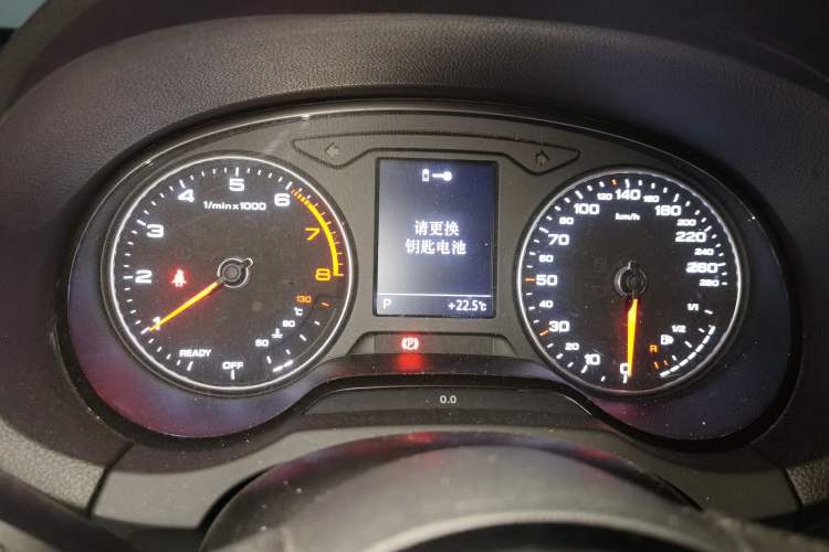 Used Audi A3 2017 Limousine 35 TFSI Fashion Model Instrument Cluster