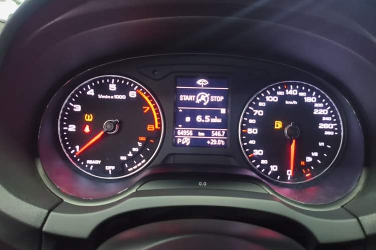 Used Audi A3 2017 Limousine 40 TFSI Style Edition Instrument Cluster