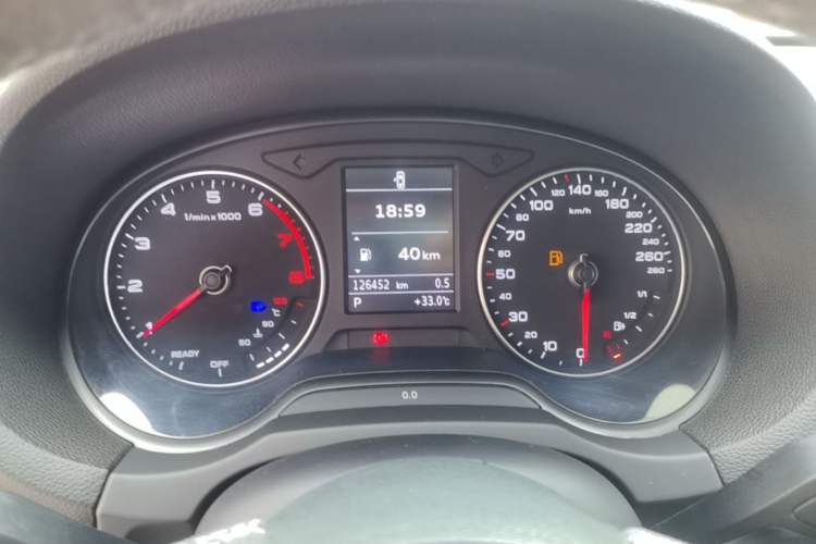 Used Audi A3 2017 Limousine 35 TFSI Fashion Model Instrument Cluster