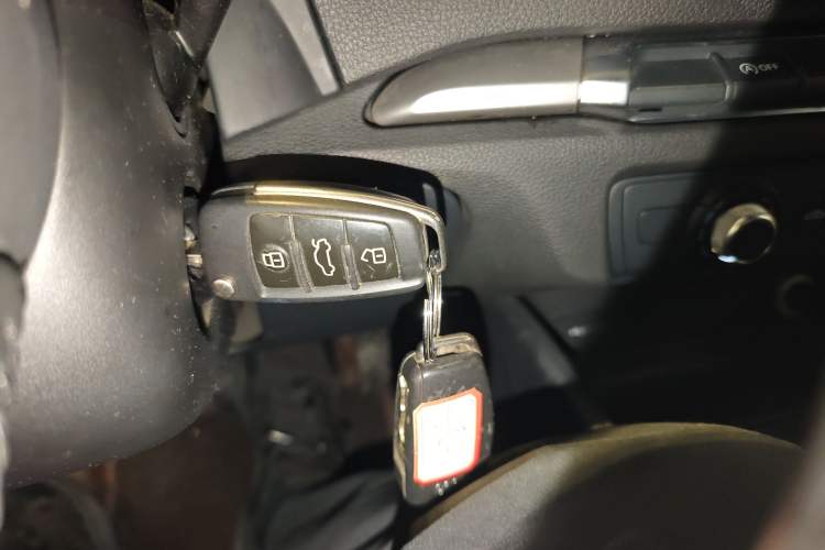 Used Audi A3 2017 Limousine 35 TFSI Ambition Edition Interior 1