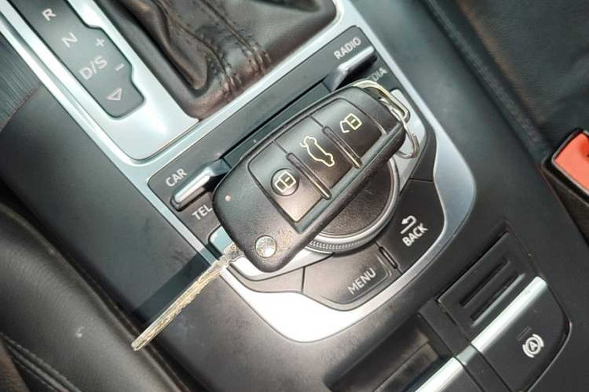 Used Audi A3 2017 Limousine 35 TFSI Style Edition Interior 1