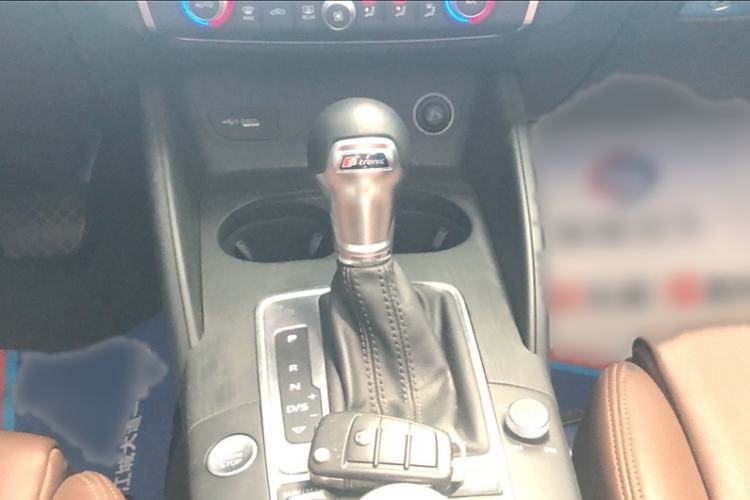 Used Audi A3 2017 Cabriolet 40 TFSI Interior 2