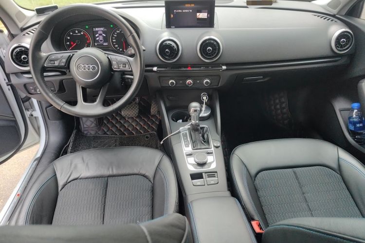 Used Audi A3 2017 Limousine 35 TFSI Fashion Model Interior 2