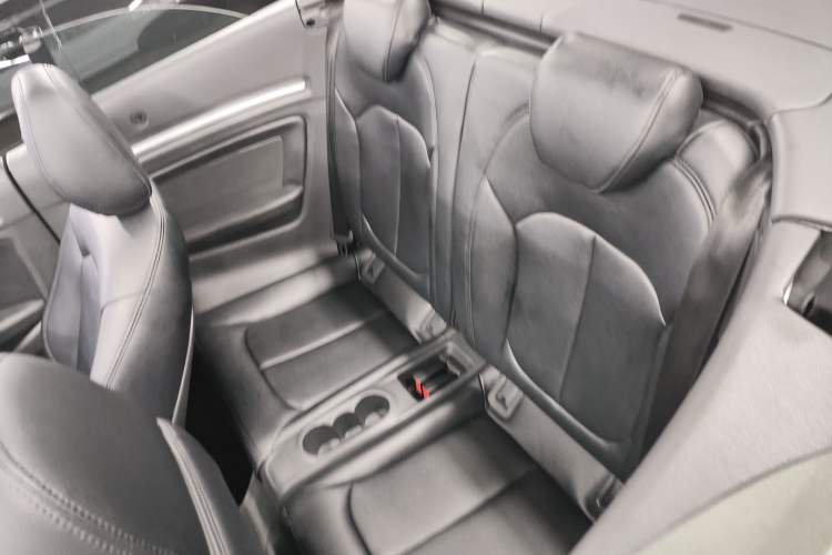 Used Audi A3 2017 Cabriolet 40 TFSI Interior 2