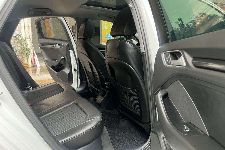 Used Audi A3 2017 Limousine 35 TFSI Fashion Model Interior 4