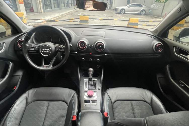 Used Audi A3 2017 Limousine 35 TFSI Fashion Model Interior 5