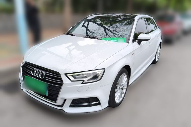 Used Audi A3 2017 Sportback 35 TFSI Fashion Model Guazi used car, China used car export, Used car for sale, Used  cars, Cheapest cars for sale
