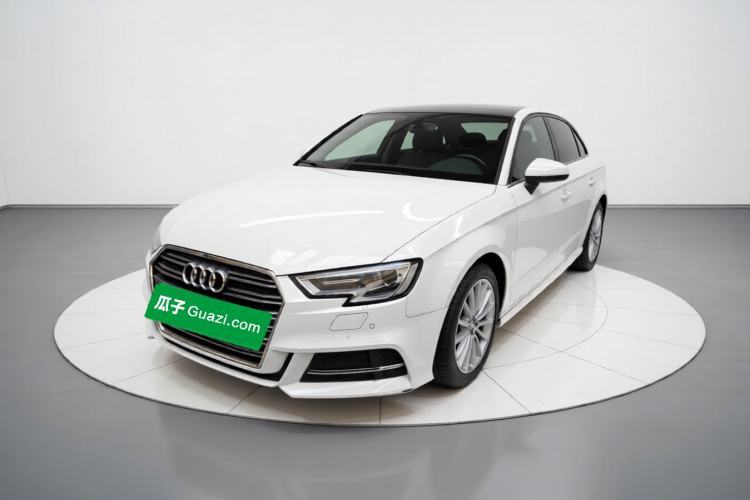 Used Audi A3 2017 Sportback 35 TFSI Fashion Model Guazi used car, China used car export, Used car for sale, Used  cars, Cheapest cars for sale