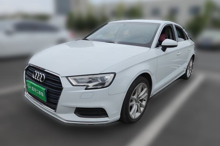 Used Audi A3 2017 Limousine 35 TFSI Ambition Edition Guazi used car, China used car export, Used car for sale, Used cars, Cheapest cars for sale