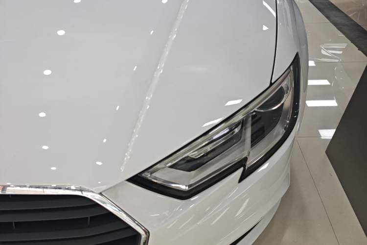 Used Audi A3 2017 Limousine 35 TFSI Ambition Edition Left Front Headlight