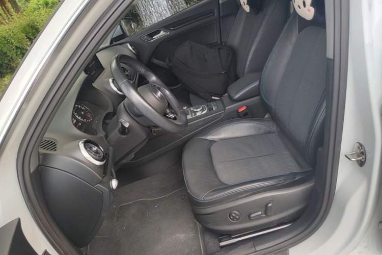 Used Audi A3 2017 Sportback 35 TFSI Fashion Model Left Front Seat
