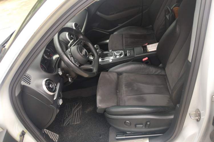 Used Audi A3 2017 Sportback 35 TFSI Sport Edition Left Front Seat