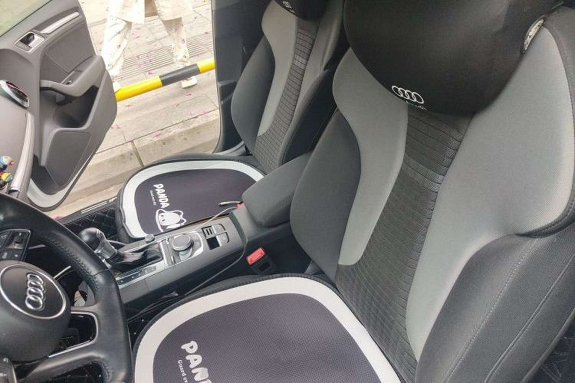 Used Audi A3 2017 Limousine 35 TFSI Sport Edition Left Front Seat