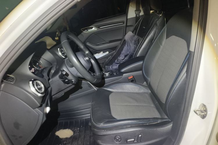 Used Audi A3 2017 Limousine 35 TFSI Fashion Model Left Front Seat