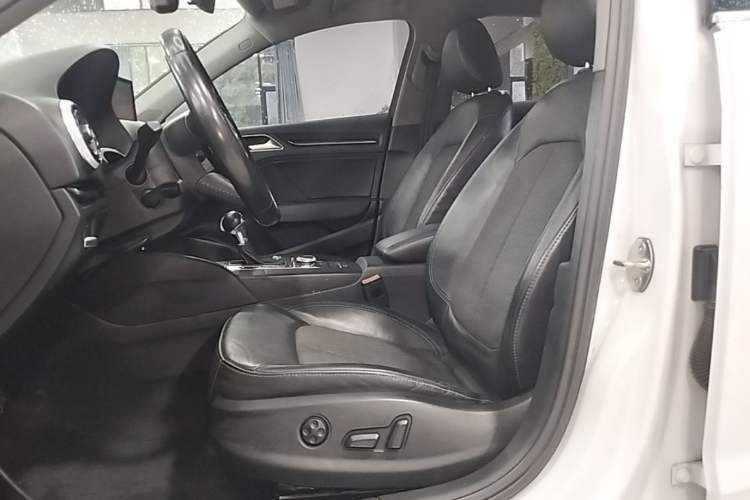 Used Audi A3 2017 Sportback 35 TFSI Fashion Model Left Front Seat