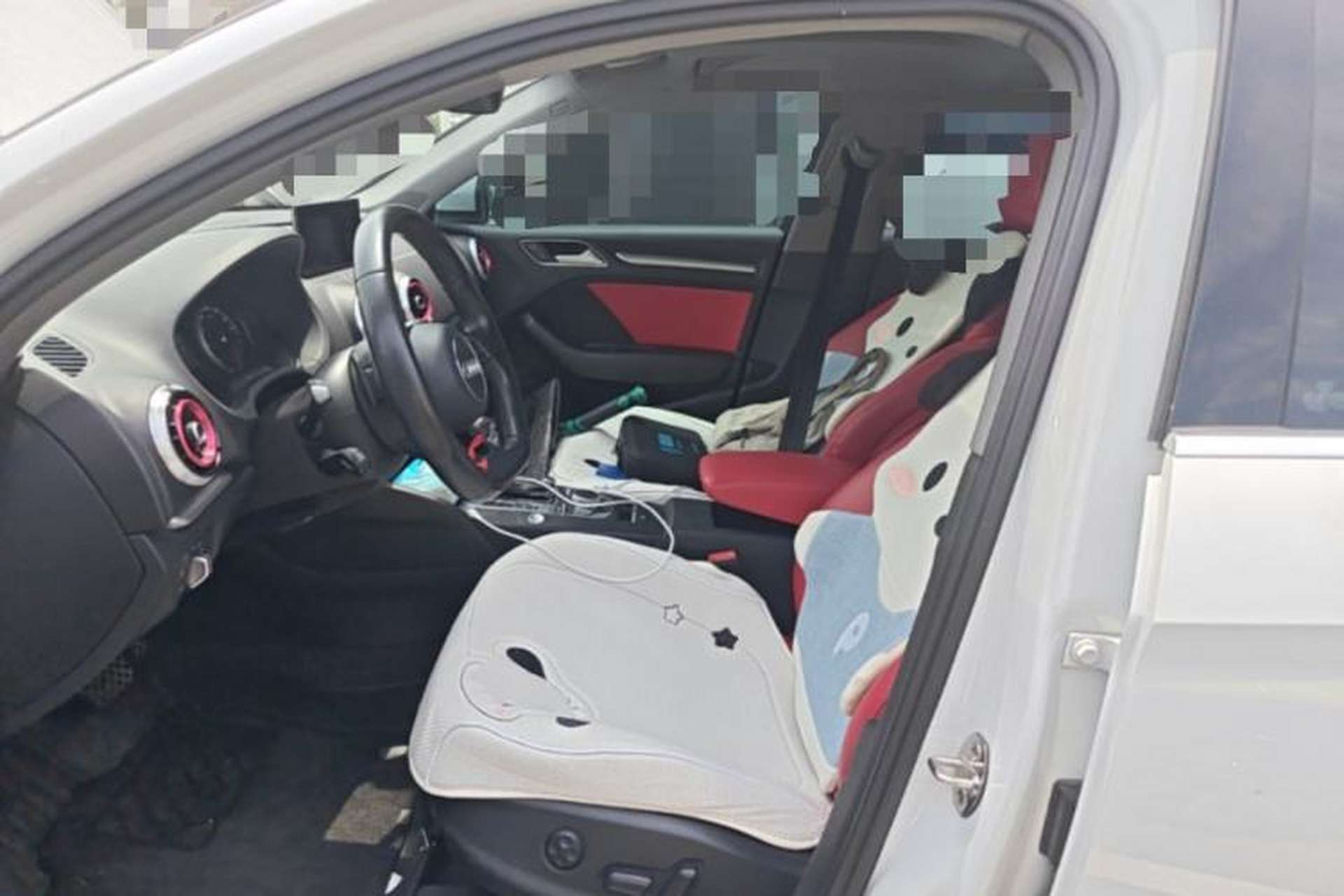 Used Audi A3 2017 Limousine 35 TFSI Sport Edition Left Front Seat