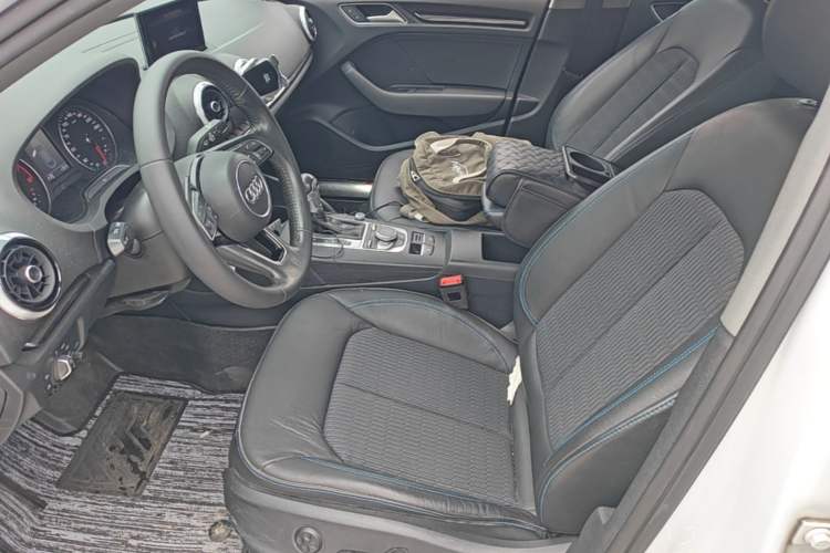Used Audi A3 2017 Limousine 35 TFSI Fashion Model Left Front Seat