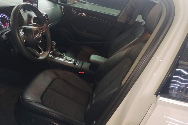 Used Audi A3 2017 Sportback 35 TFSI Ambition Edition Left Front Seat