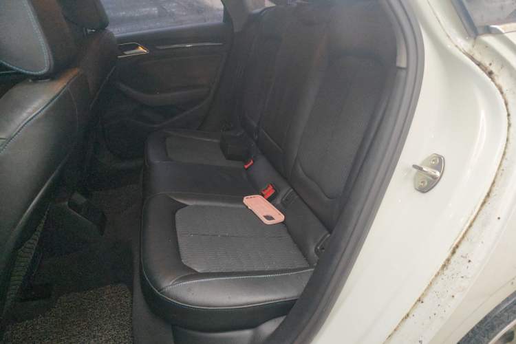 Used Audi A3 2017 Limousine 35 TFSI Fashion Model Left Rear Seat
