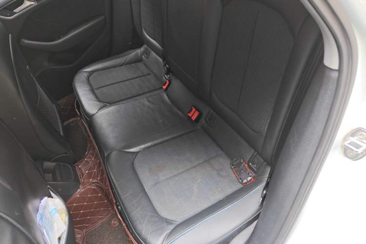 Used Audi A3 2017 Limousine 35 TFSI Fashion Model Left Rear Seat