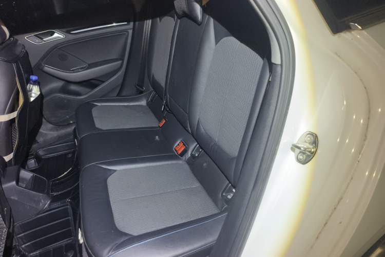 Used Audi A3 2017 Limousine 35 TFSI Fashion Model Left Rear Seat