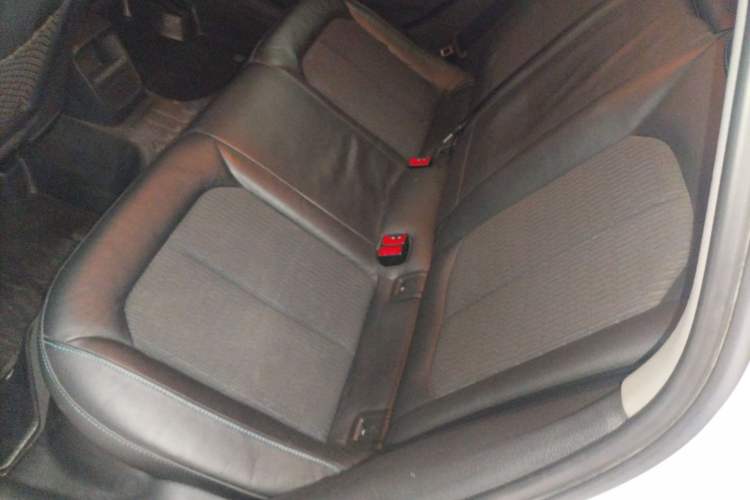 Used Audi A3 2017 Limousine 35 TFSI Fashion Model Left Rear Seat