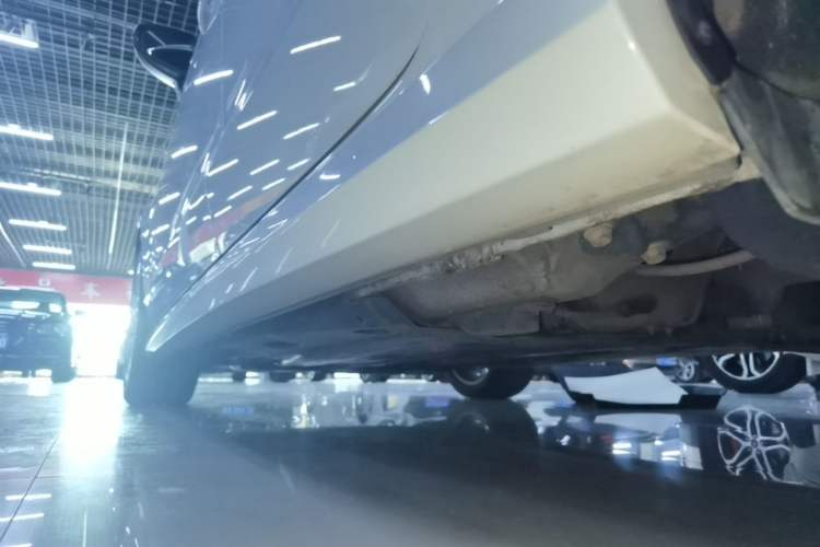 Used Audi A3 2017 Limousine 35 TFSI Fashion Model Left Side Sill