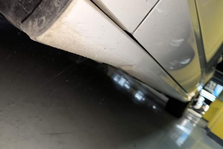 Used Audi A3 2017 Limousine 35 TFSI Ambition Edition Left Side Sill