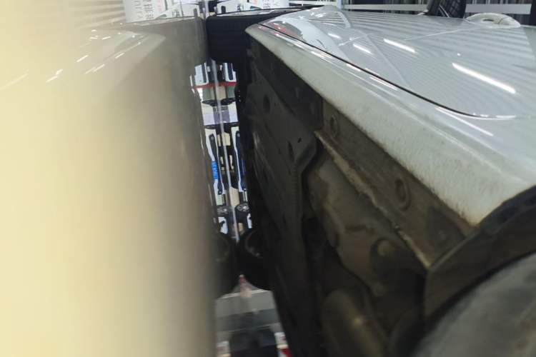 Used Audi A3 2017 Limousine 40 TFSI Style Edition Left Side Sill