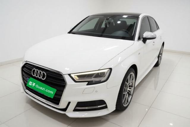 Used Audi A3 2017 Limousine 40 TFSI Sport Edition