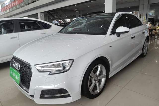 Audi A3 2017 Limousine 35 TFSI Fashion Model de segunda mano