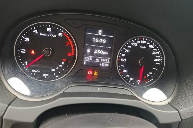 Used Audi A3 2017 Limousine 35 TFSI Ambition Edition Odometer Close Up
