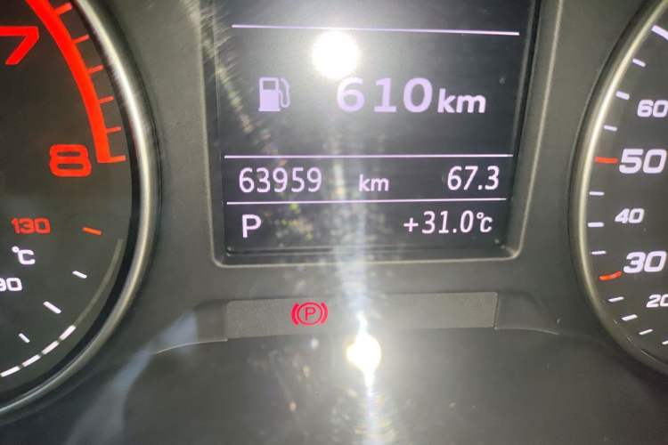Used Audi A3 2017 Limousine 35 TFSI Ambition Edition Odometer Close Up