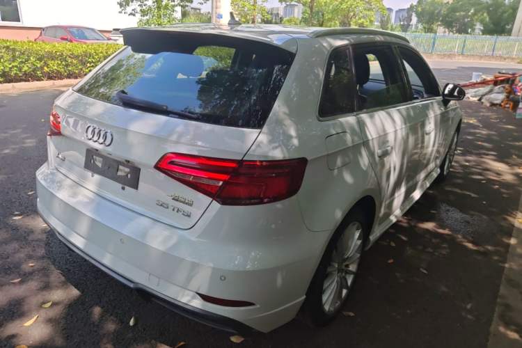 Used Audi A3 2017 Sportback 35 TFSI Fashion Model Rear Right 45 Deg