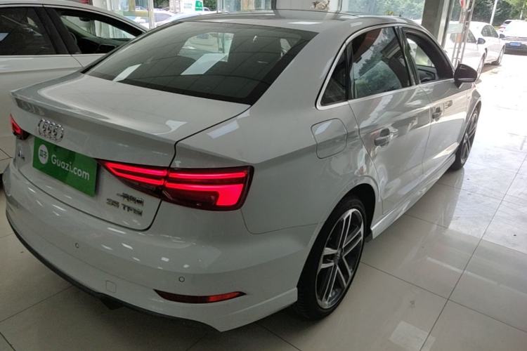 Used Audi A3 2017 Limousine 35 TFSI Sport Edition Rear Right 45 Deg