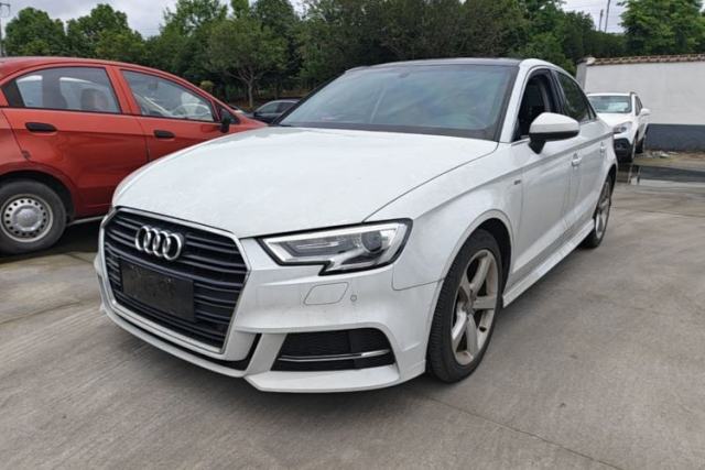 Used Audi A3 2017 Limousine 35 TFSI Fashion Model