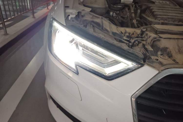 Used Audi A3 2017 Sportback 35 TFSI Ambition Edition Right Front Headlight