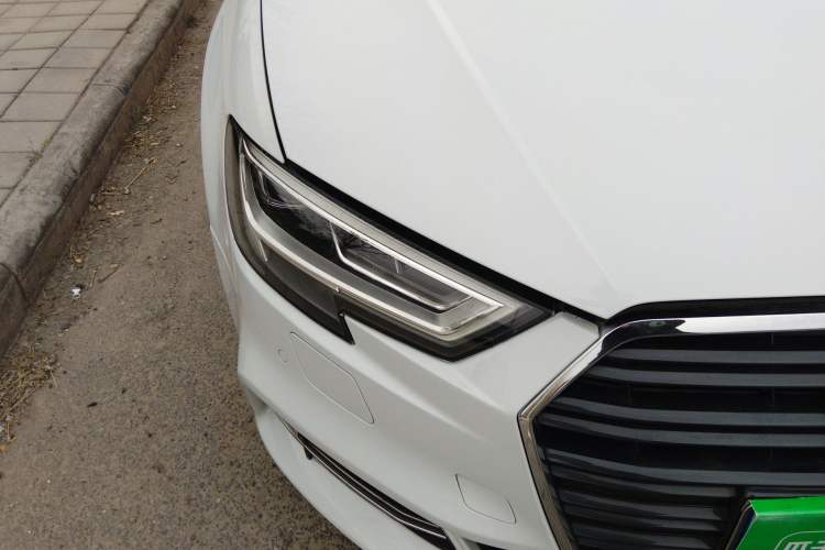 Used Audi A3 2017 Sportback 35 TFSI Sport Edition Right Front Headlight