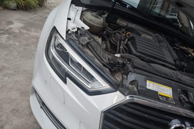 Used Audi A3 2017 Limousine 35 TFSI Sport Edition Right Front Headlight