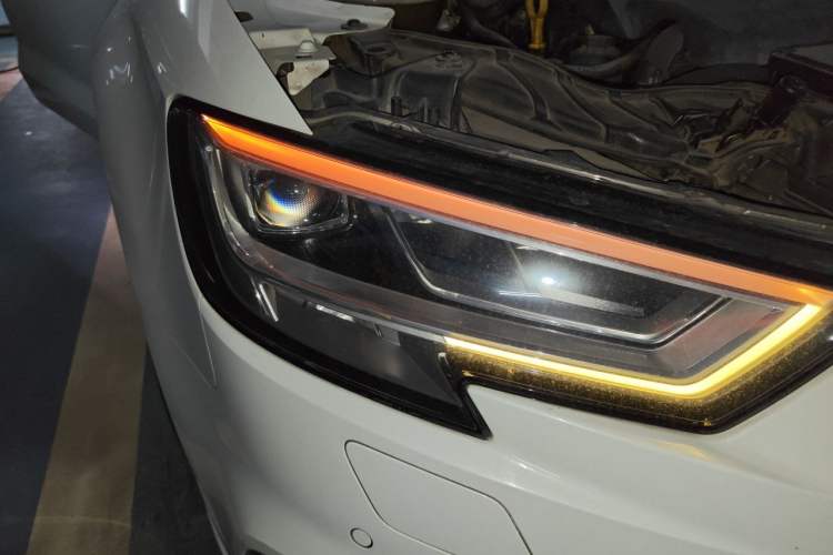Used Audi A3 2017 Limousine 40 TFSI Style Edition Right Front Headlight
