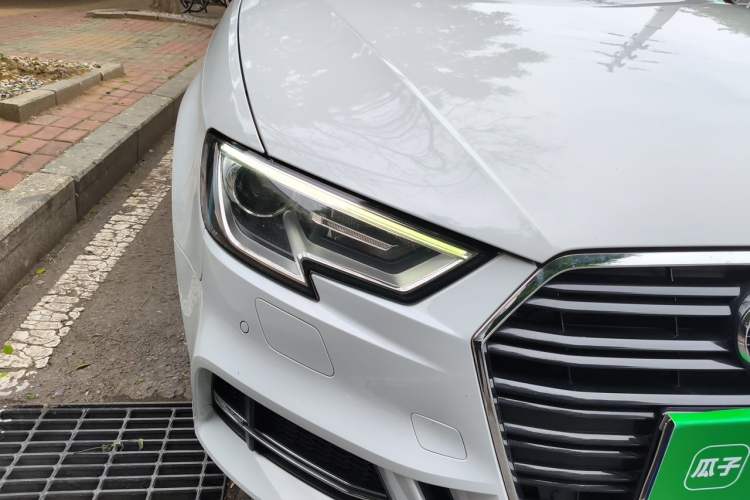 Used Audi A3 2017 Sportback 35 TFSI Fashion Model Right Front Headlight