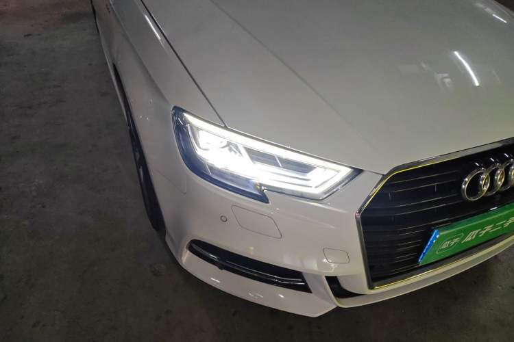 Used Audi A3 2017 Sportback 35 TFSI Sport Edition Right Front Headlight