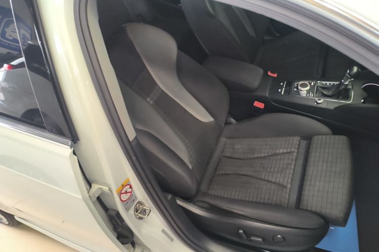 Used Audi A3 2017 Sportback 40 TFSI Sport Edition Right Front Seat