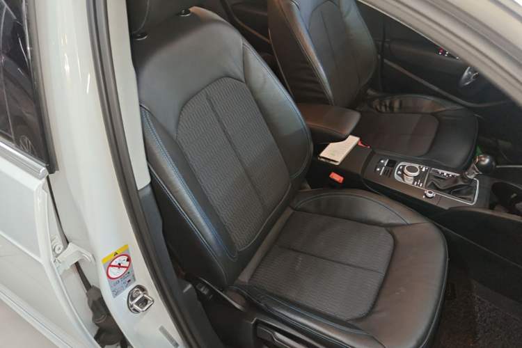 Used Audi A3 2017 Sportback 35 TFSI Fashion Model Right Front Seat