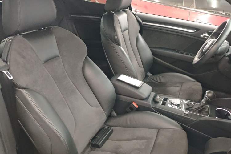 Used Audi A3 2017 Cabriolet 40 TFSI Right Front Seat