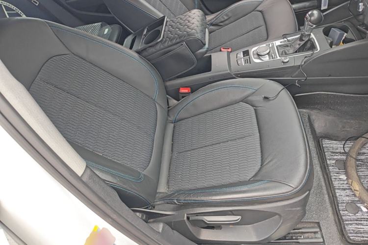 Used Audi A3 2017 Limousine 35 TFSI Fashion Model Right Front Seat