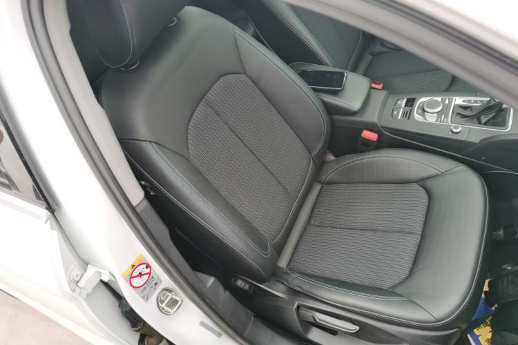 Used Audi A3 2017 Limousine 35 TFSI Fashion Model Right Front Seat