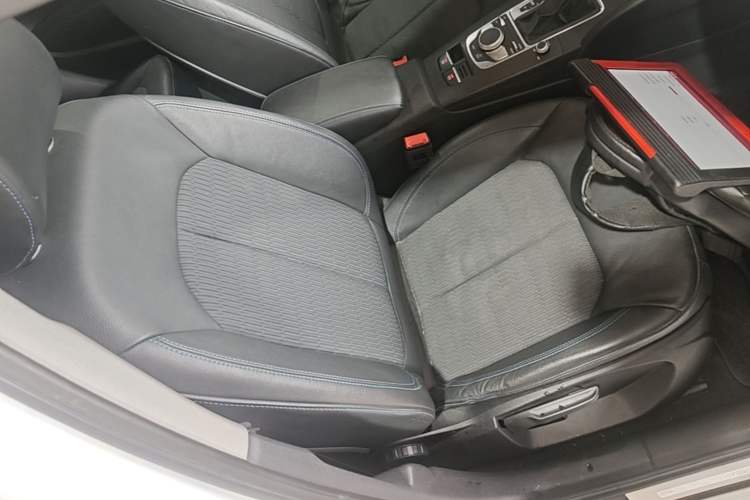 Used Audi A3 2017 Sportback 35 TFSI Fashion Model Right Front Seat